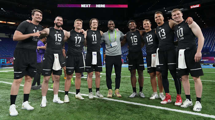 nfl-quarterback-prospects-combine-2022-indianapolis